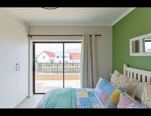 2 BEDROOM APARTMENT FOR SALE IN HELIOS PLACE